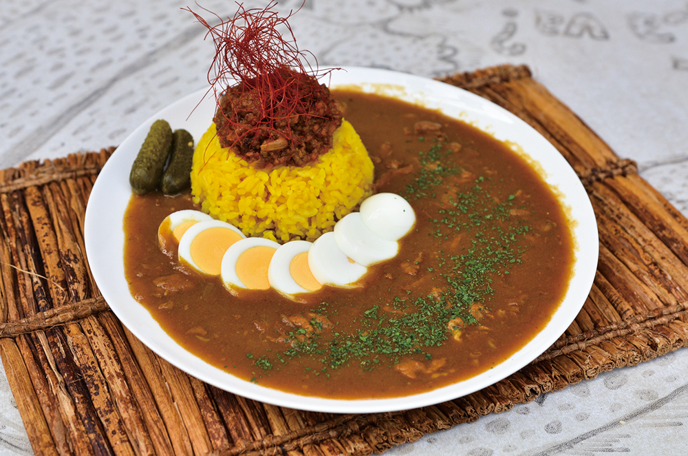 金華山カレー(玉子トッピング)